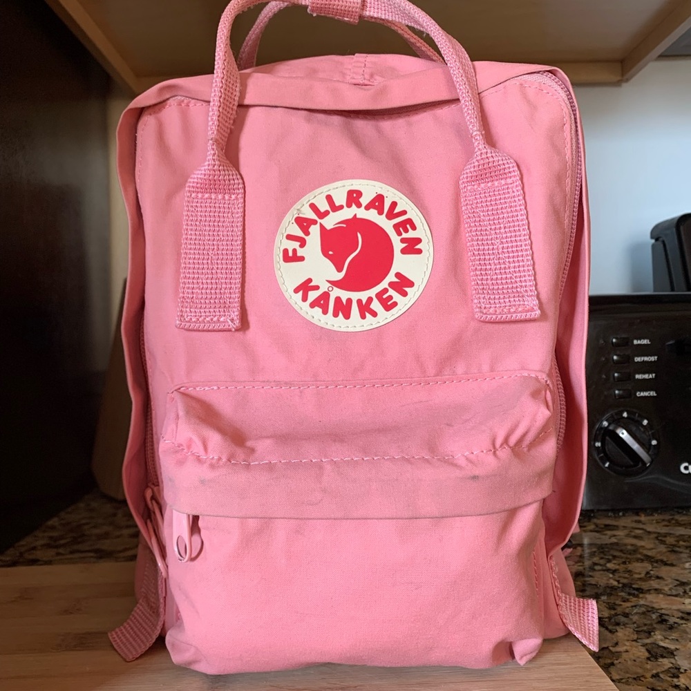 Fjällräven Kånken Mini Pink Backpack